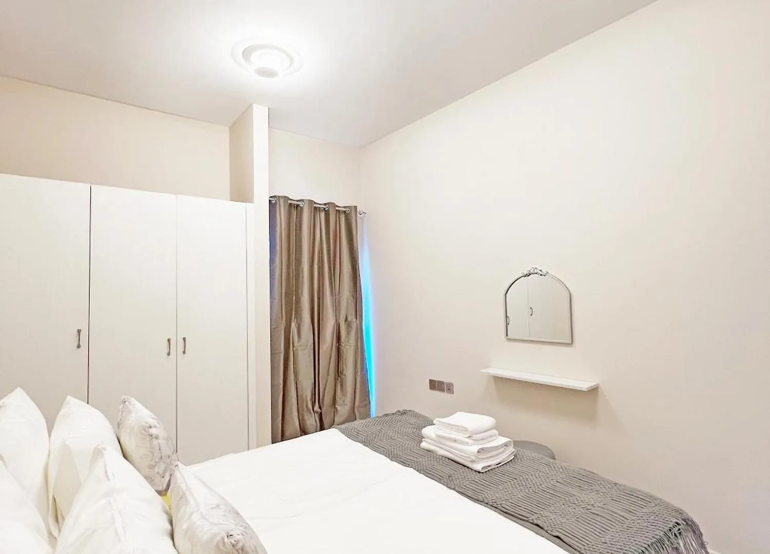 דובאי Authentic Emirati Stay 0*,  איחוד האמירויות הערביות