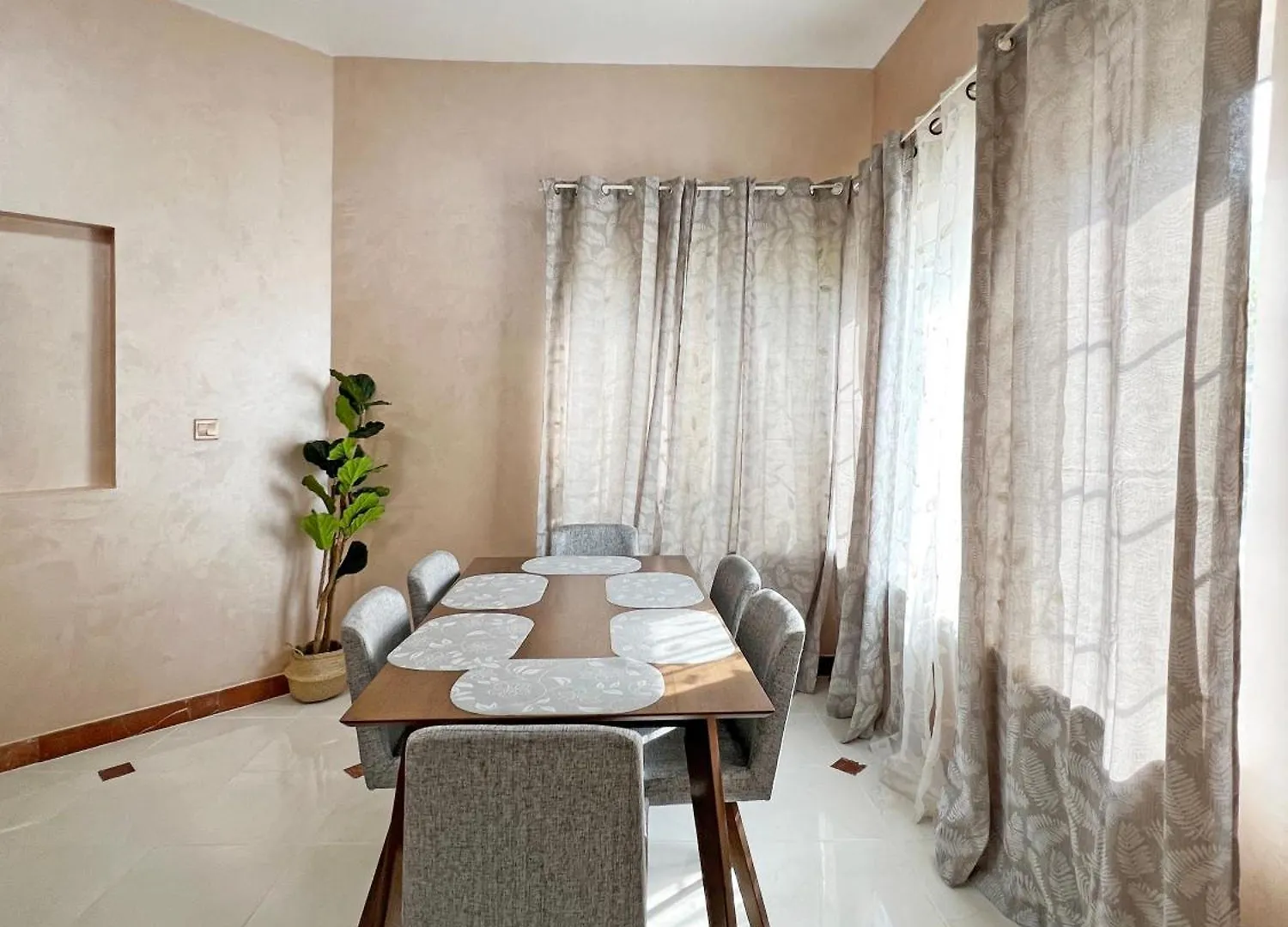דובאי Authentic Emirati Stay